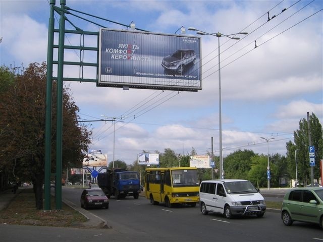Призма 6x3,  Киевский проспект (Путиловский Автовокзал)