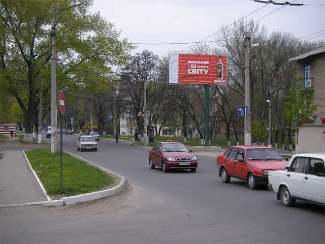 Щит 6x3,  Ул. Куйбышева, 198 , универсам "Лия", АЗС ТНК