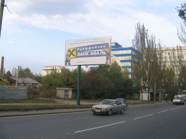 Щит 6x3,  ул.Кирова, торговый центр СДС