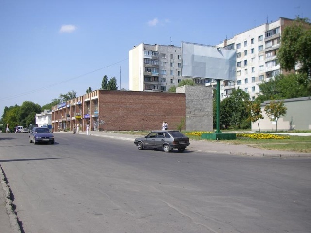 Щит 6x3,  ул.Коммунистическая_ул.Б.Магистральная центр Пролетарского района, Цум, исполком
