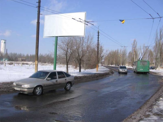 Щит 6x3,  Ул. Горностаевская (напротив супермаркета "Будмакс")