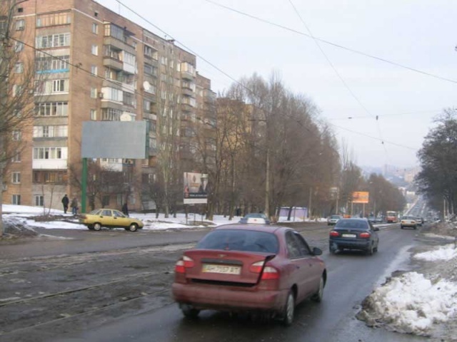 Щит 6x3,  Пр. Дзержинского, ТЦ быт техники Фокстрот, супермаркет "Мой хороший"