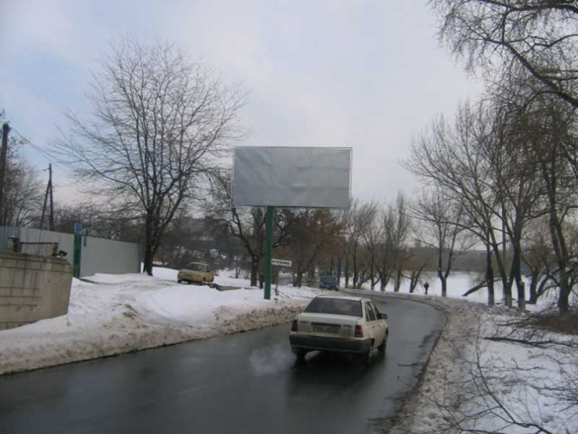 Щит 6x3,  Ул. Левобережная, 33, ликероводочный завод "Олимп", АЗС "Pit Stop"